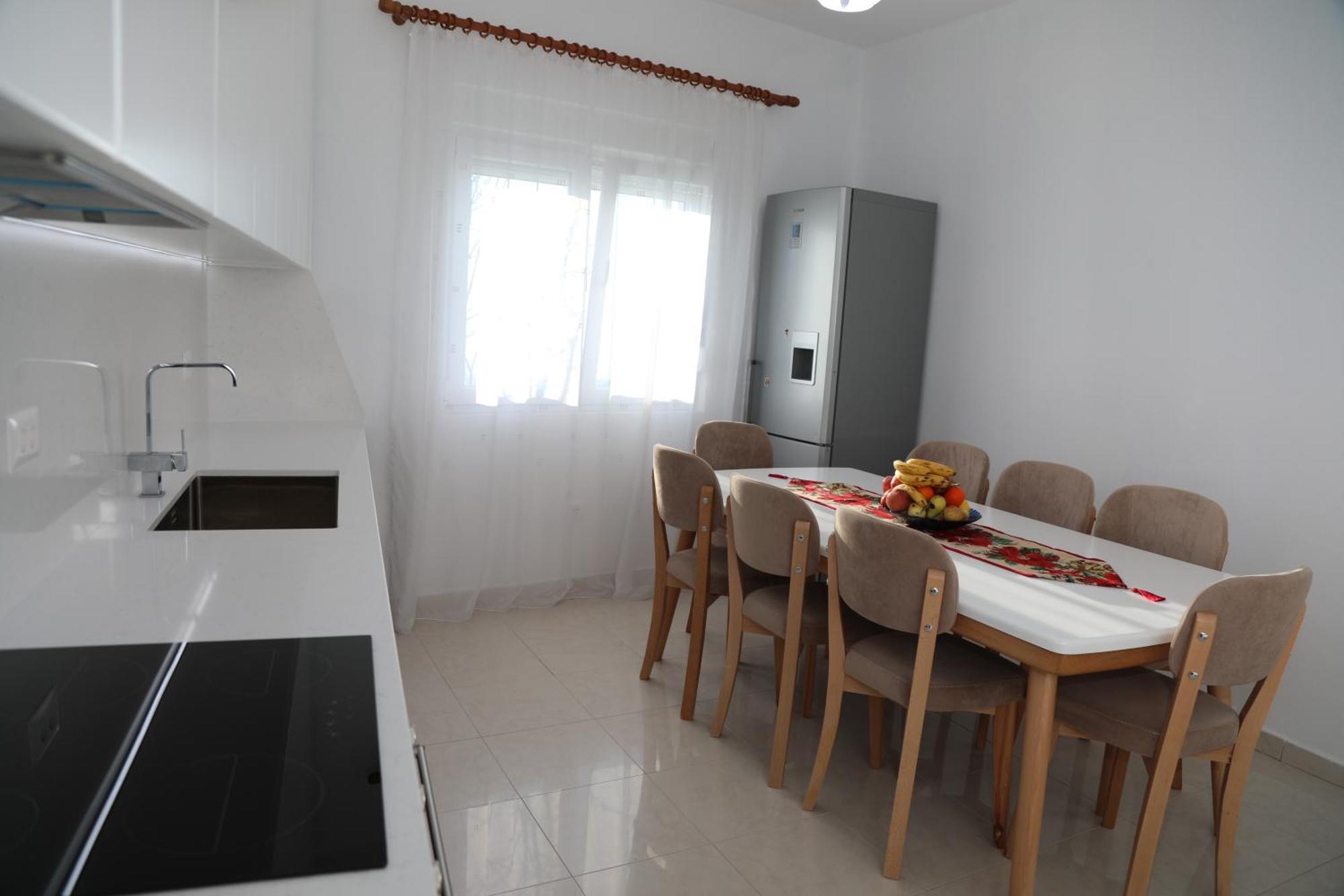 Villa Duka กรูเยอ ภายนอก รูปภาพ
